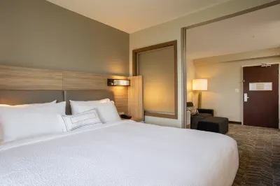 SpringHill Suites Orlando Altamonte Springs/Maitland Hotels near Publix Super Market at Gateway Crossing
