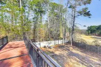 5 Mi to Stone Mountain Lithonia Getaway