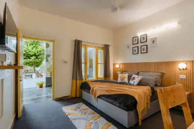The Hosteller Bir
