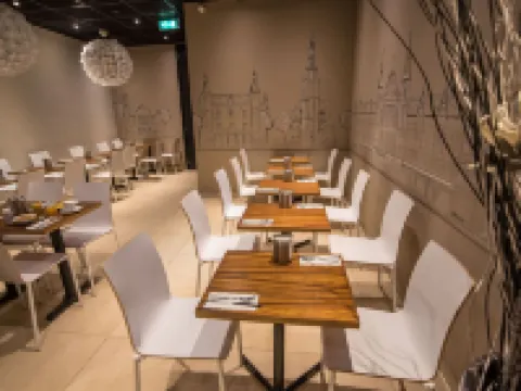 โฮเทล คอร์เนลิสซ์ โรงแรมในอัมสเตอร์ดัม