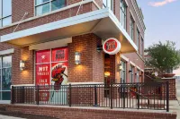 Hilton Garden Inn Nashville Downtown Convention Center