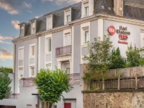 Best Western Plus Richelieu Hotels near Bernardaud Porcelain Factory