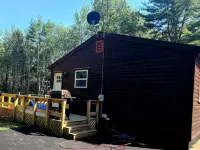 Quiet and located close to the ocean  2 bedroom 2 bath home Hotels in Steuben