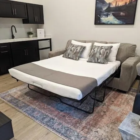 110- Brand New Studio Near Glacier Park