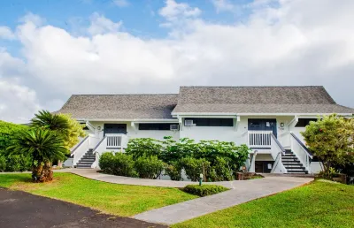 Experience the Island Paradise of Kauai's North Shore from Above the Treetops 프린스빌 리조트 카우아이 주변 호텔