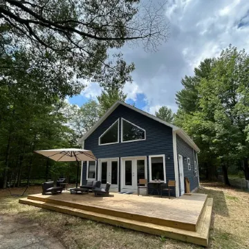 The Blue Elk - Lake Huron Views & Beach Access