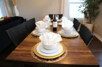 Elegant & Renovated Family Space-King Size Bed