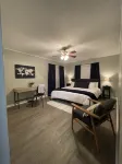 Cozy 2BR Lincoln House