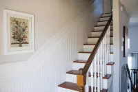 Spacious, beautifully designed, spectacular views, salt water pool.