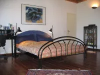 Rustico at south shore of Lake Garda Hotel a Costermano