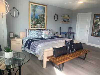 Ahh-Mazing Beach House-Beach/boardwalk/Amusement-Family size-wonderful view Hotels near Coin Castle