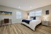 Pocono's LAKEFRONT home - Completely Renovated w/Game Garage and New Hot Tub