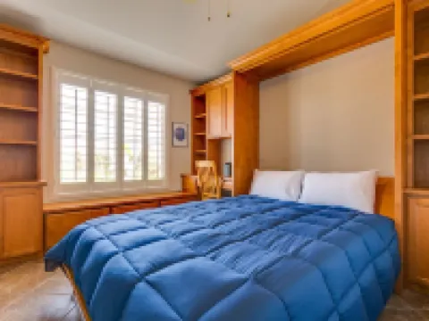 Backyard Luxury with Private Pool and Hot Tub on Golf Course Hotels in Avondale