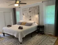 Artful Retreat - next to The Himalayan Institute