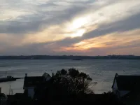 Apartment with breathtaking sea views 50M from the beach