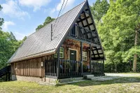 Glamping A-Frame Cabin w/Back Deck + Fire Pit - Scenic Dbnf, Cave Run Lake, Rrg