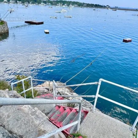 Stunning Beach Cottage just steps from Marblehead Harbor and Town