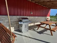 Lovely one room barndominium - The Bastrop Barndo