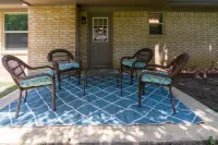 Quiet & Cozy in Georgetown, TX-Pets-Long Stays-Office Hotels near Rowan Park