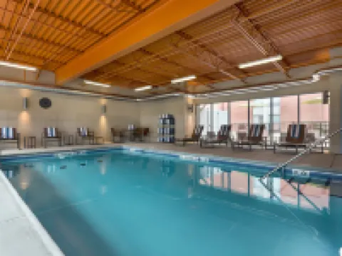 Hampton Inn & Suites Clayton/St. Louis-Galleria Area Hotels in Clayton
