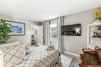 Edelweiss Chic Retreat /Grand Park/Ruoff/ Extended Stays Accepted