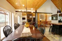 Peaceful getaway at a beautiful cabin in the NC mountains!!!