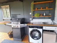 Bowerbird Cottage Studio Apartment -  Binna Burra Bushwalks & Tea House nearby