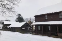 Historic Schoolmaster’s House in Zoar