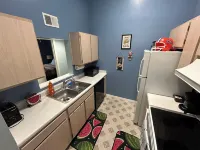 PREMIER LOCATION - UF / Shands / Gainesville.  Closest Condo to Campus!