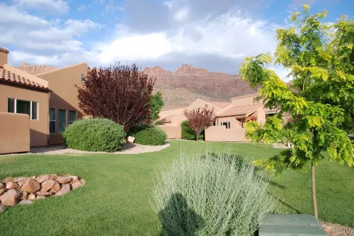 Moab Rim Village - Perfect Location - New Hot Tub! - プライペートプール