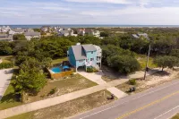 Private pool w/ heat available, hot tub, pet friendly, 5 min walk to beach!