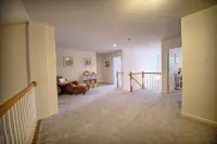 Come Relax in our Peaceful 3 Bedroom Twinhome just 3 miles from Beach!