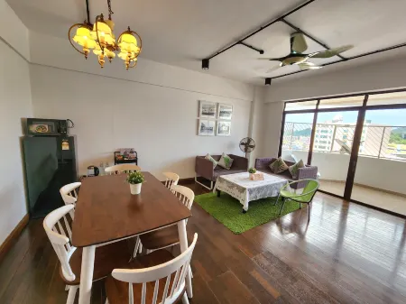 Nostalgia Stay Отели рядом с достопримечательностью «Istana Maziah»