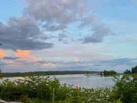 Peaceful River Retreat with Fireplace & Panoramic Views