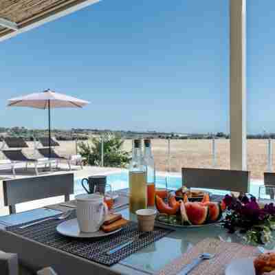 Villa Verdese per Coppie e Famiglie Vicino al Mare Piscina Privata, Veranda,wifi Dining/Meeting Rooms