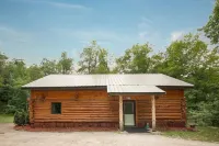 PARADISE NORTH: LOG HOME CABIN IN BRAINERD, MN