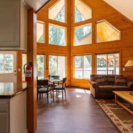 Southgate Getaway of Yosemite
