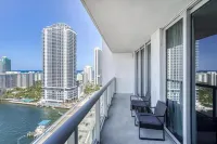 High-Floor Oceanview Apartment Hotels in Hallandale Beach