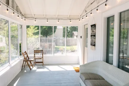 The Kennewick Cottage