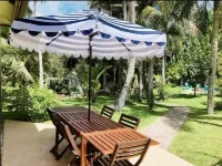 Tropical Getaway in your own private Guest House w/pool - 10 min from the beach!