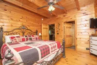 Best Location! Pigeon Forge, 1 mile to Parkway, close to Everything,