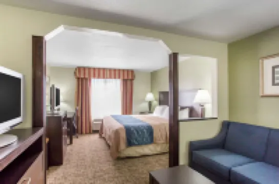 Comfort Inn Franklin Highway 96