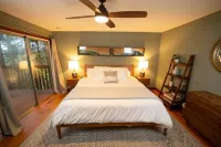 Tranquil Forested Cabin with Sauna, Home Gym, & AC