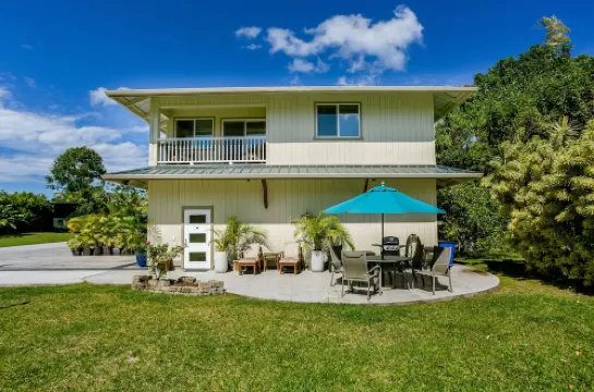 BRAND NEW - Lave Suite - Large Studio Apartment