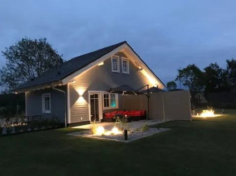 Vacation home Lee&Luv with barrel sauna, free W-LAN