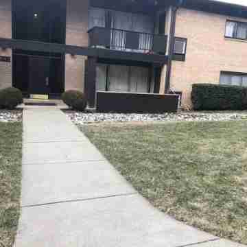 Beautifully furnished 1 Bedroom McLean Condo near Tysons corner Others