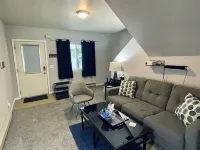 Vibrant 2 Bed Located Downtown/ Closing to Soaring Eagle/CMU