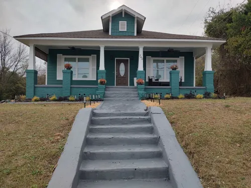 Macon a Little Music House.  Family-sized Home <1 Mile to Mercer & Downtown