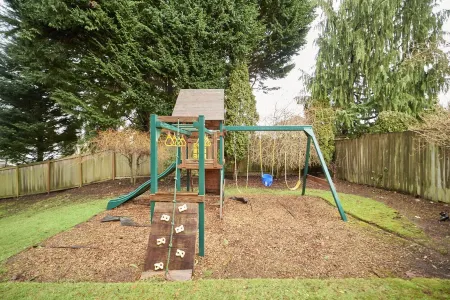 Experience Woodinville Wine Country/Downtown Bothell Отели рядом с достопримечательностью «Leviton Network Solutions»