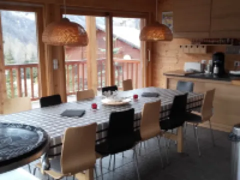 CHALET Lumière Hotels in Allos